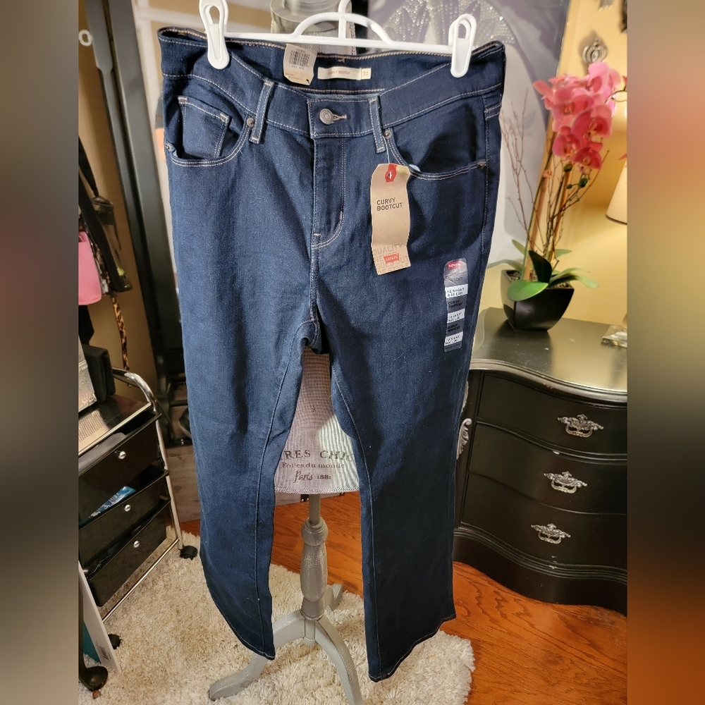 Levi's jeans size 12 curvy bootcut